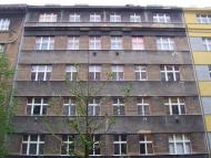 Oprava fasády Uralská 8, Praha 6