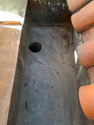 Vyčištěné žlaby - Vršovické náměstí